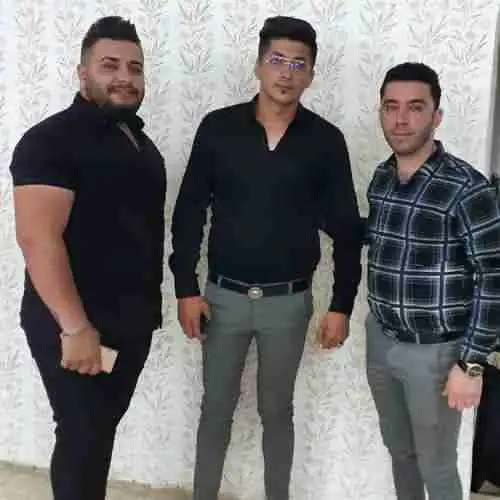 ته یک خال می ره به دنیا ندمه